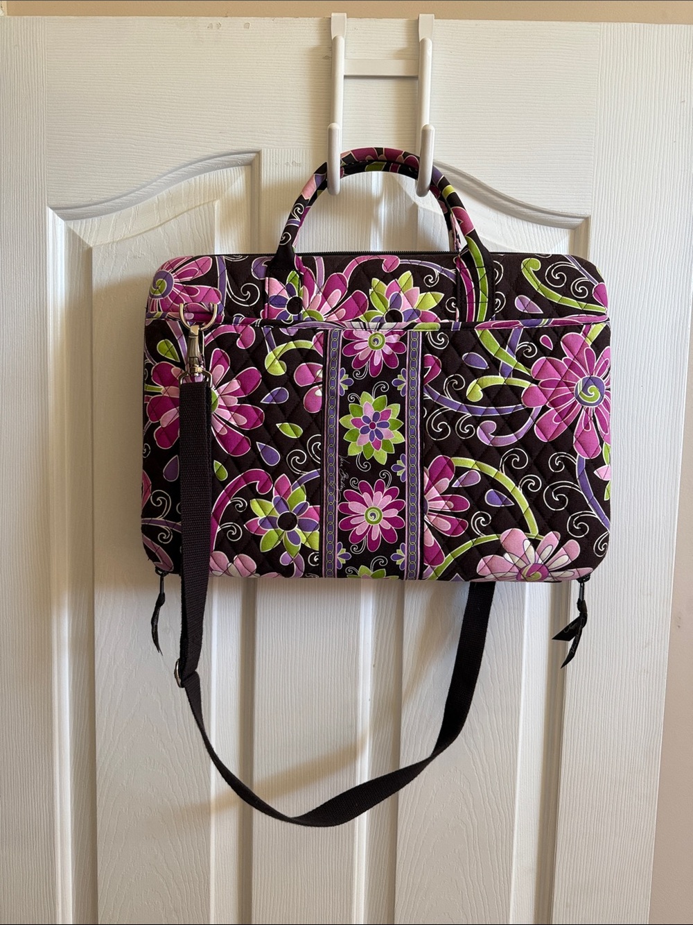 🌸 Vera Bradley: Pink Purple Floral Quilted Laptop Bag